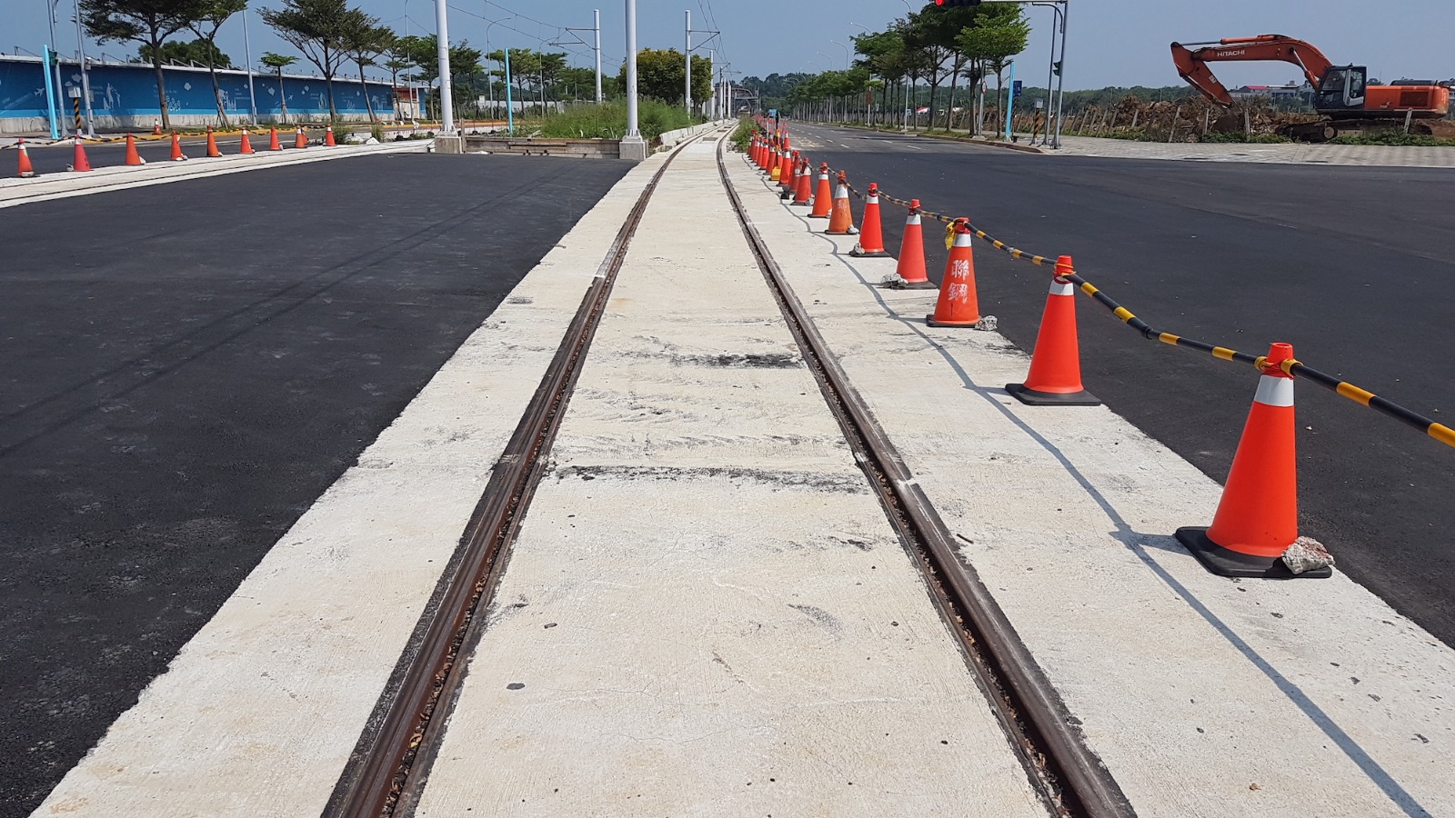 （圖說：淡海輕軌平面段軌道）  圖片來源：淡海輕軌統包工程施工團隊